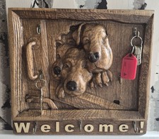 Solid English Oak Hand Carved Dogs Key Holder Wall Mounted Key Rack Welcome